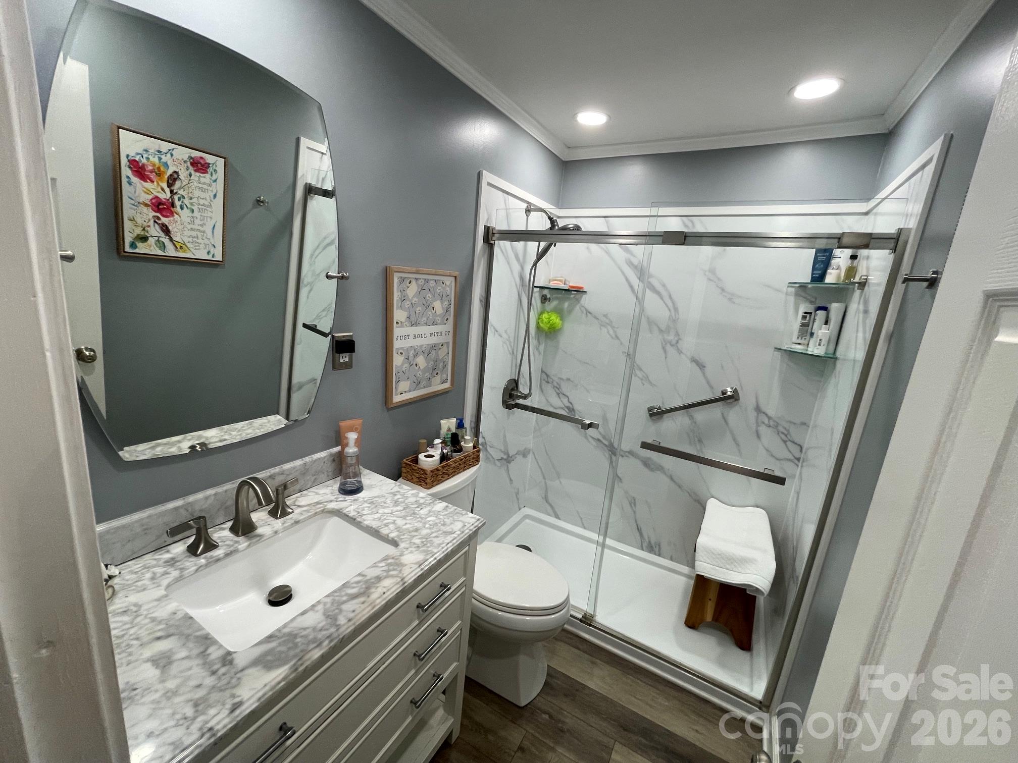 Single Family Residence at 839 W Garrison Boulevard, Gastonia, photo 6 of 25