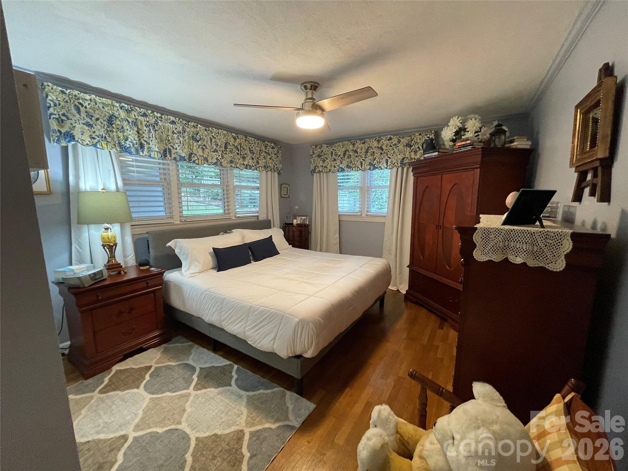 Single Family Residence at 839 W Garrison Boulevard, Gastonia, photo 13 of 25