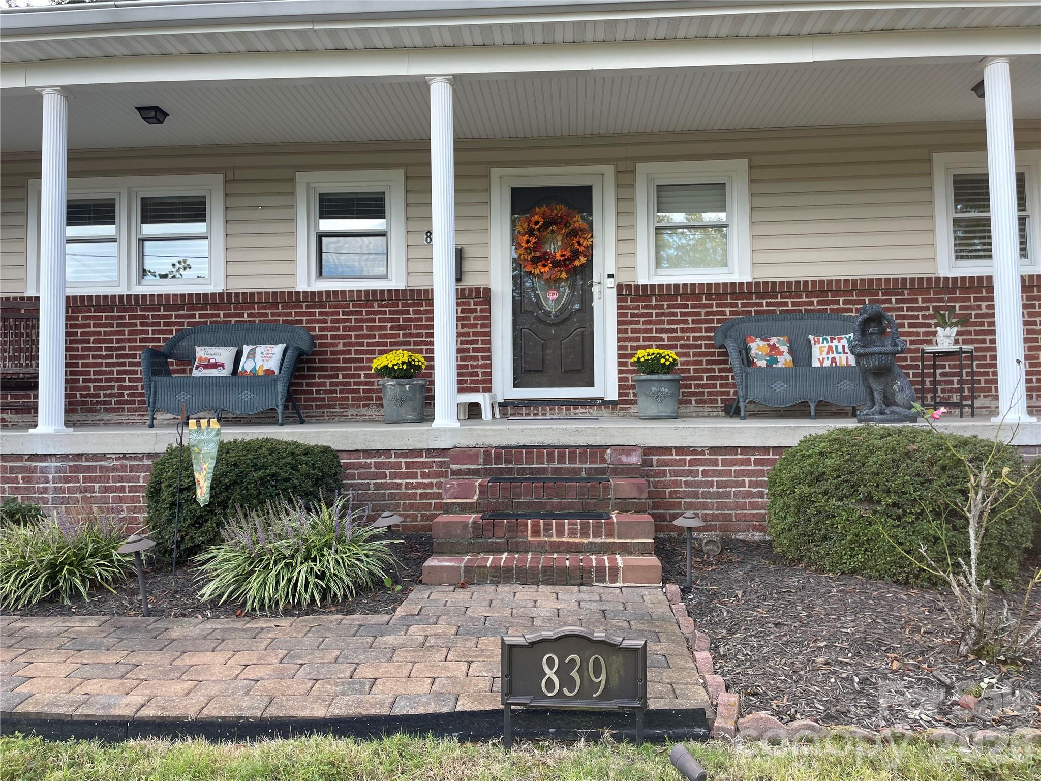 Single Family Residence at 839 W Garrison Boulevard, Gastonia, photo 19 of 25