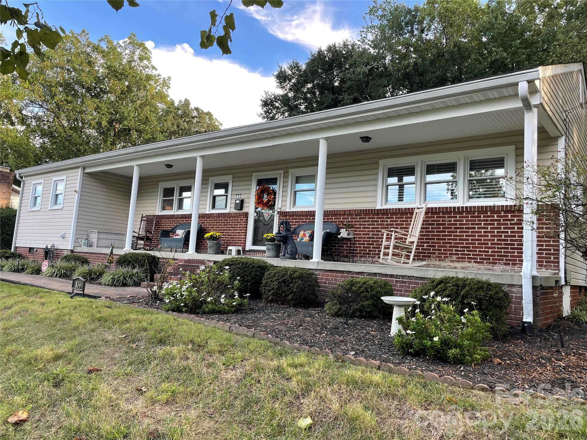 Single Family Residence at 839 W Garrison Boulevard, Gastonia, photo 20 of 25