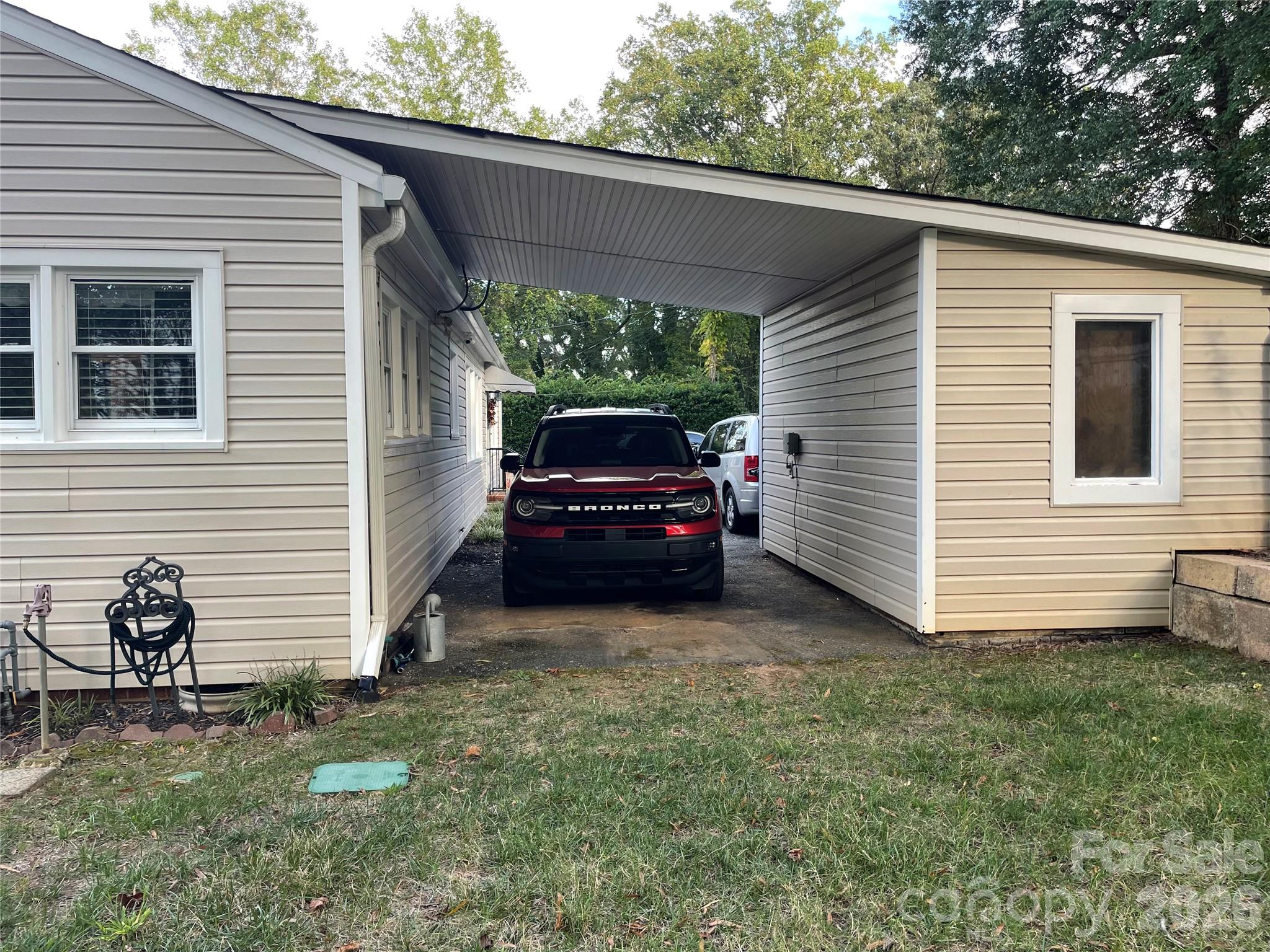 Single Family Residence at 839 W Garrison Boulevard, Gastonia, photo 23 of 25