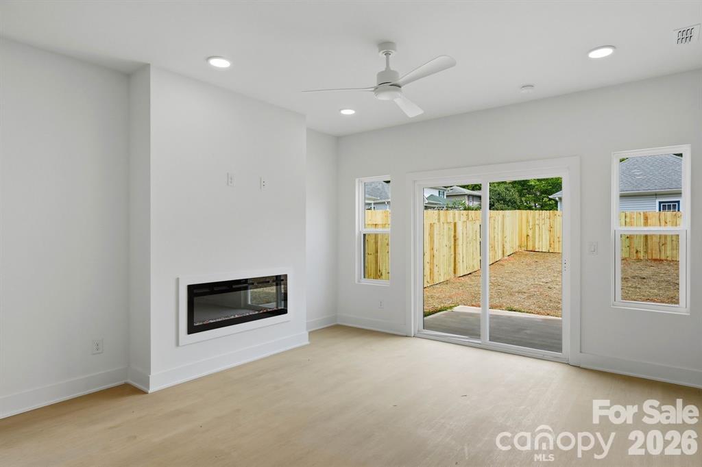 Single Family Residence at 6408 Rockwell Church Road, Charlotte, photo 5 of 10