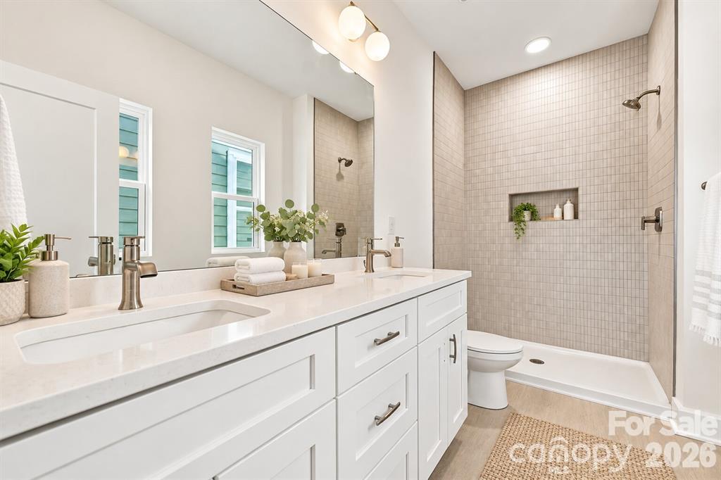 Single Family Residence at 6408 Rockwell Church Road, Charlotte, photo 6 of 10
