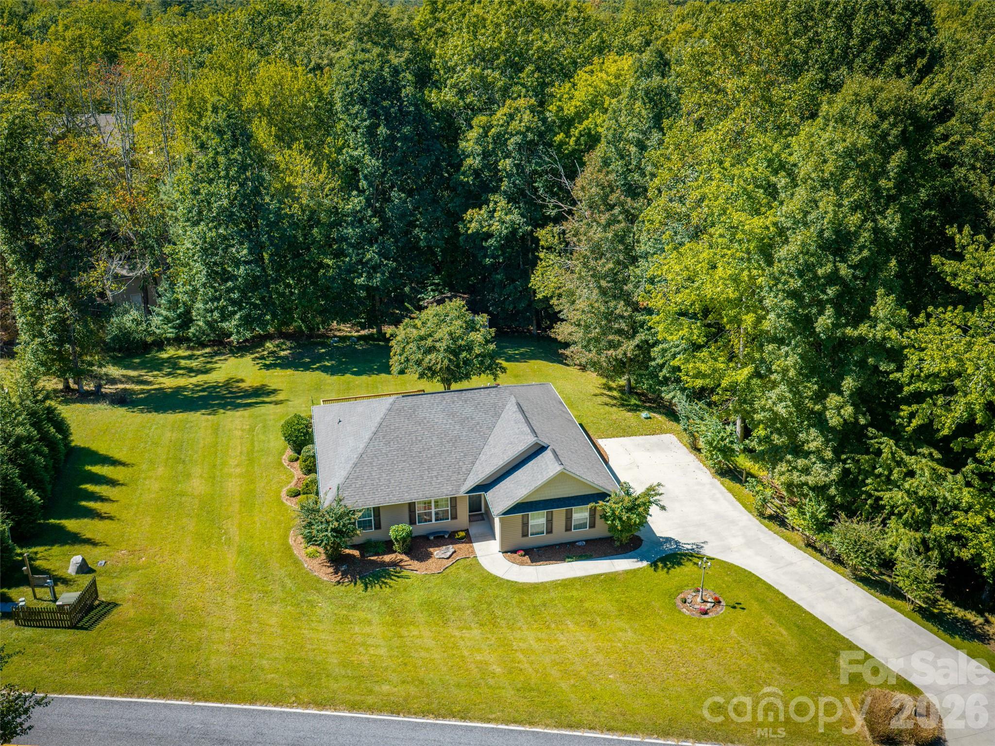 Single Family Residence at 202 Hondah Road, Brevard, photo 37 of 41