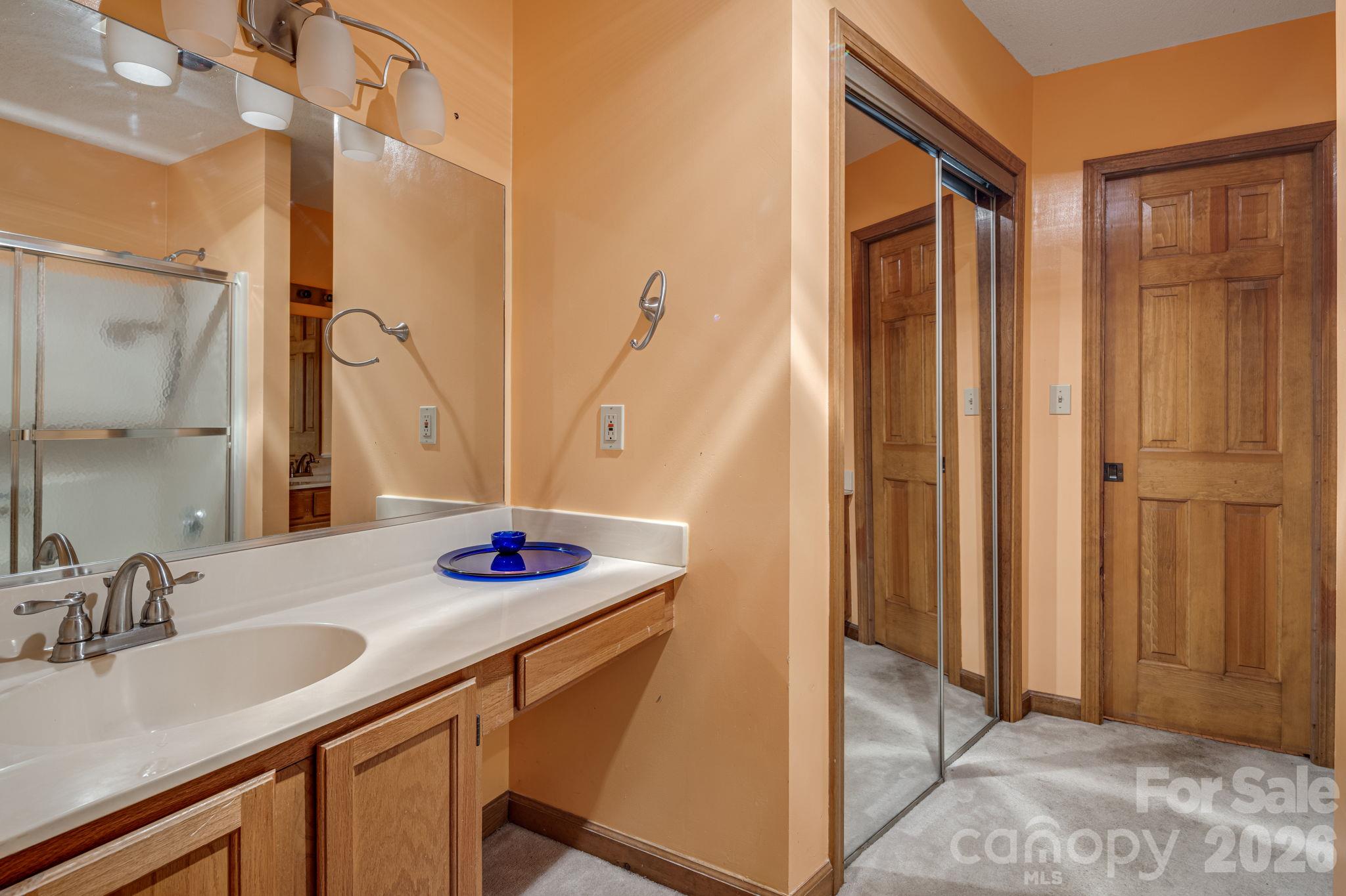 Single Family Residence at 8 Zachary Ridge Road, Asheville, photo 20 of 25