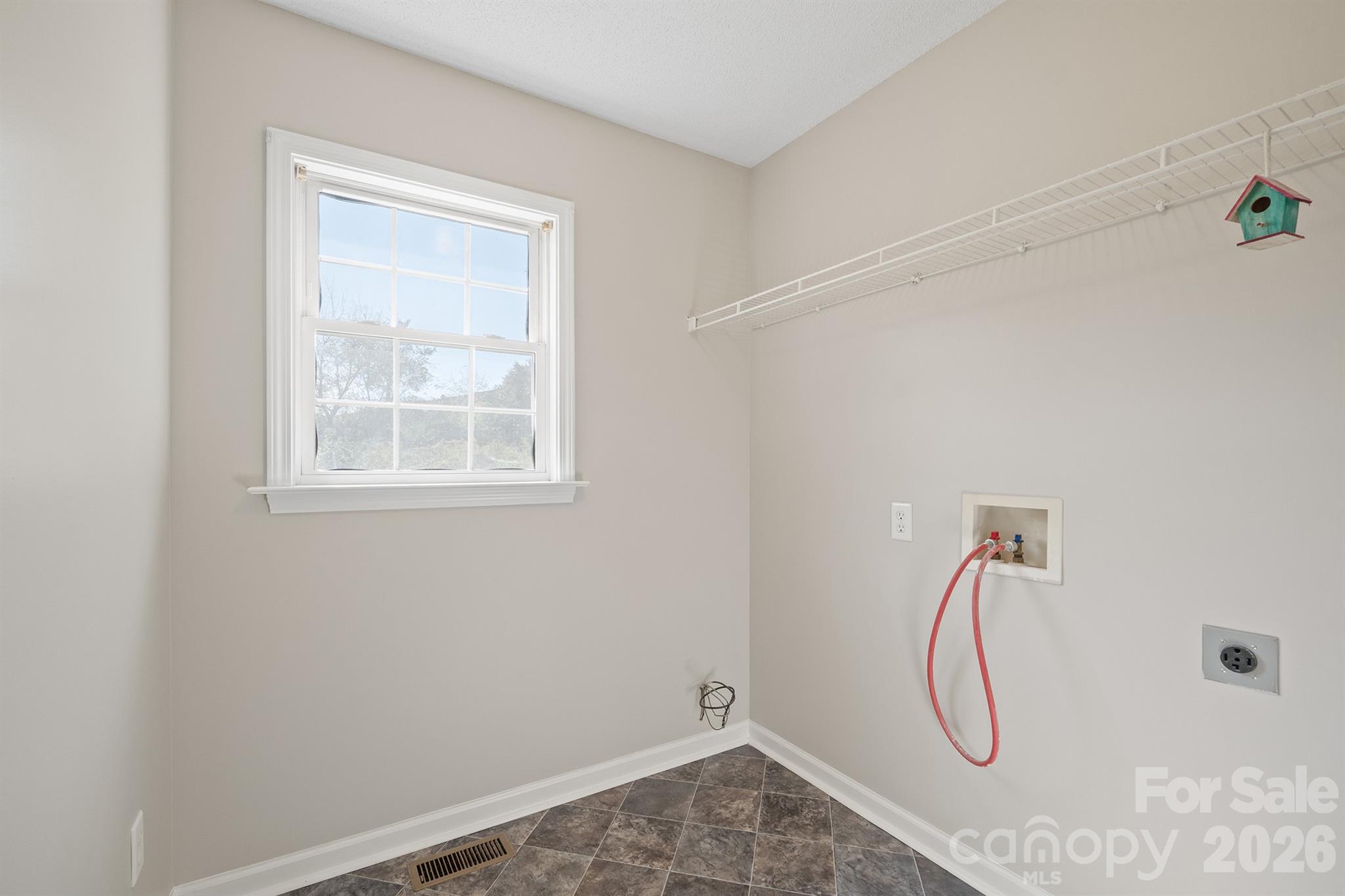laundry room - 1061 Isenhour Court, Maiden