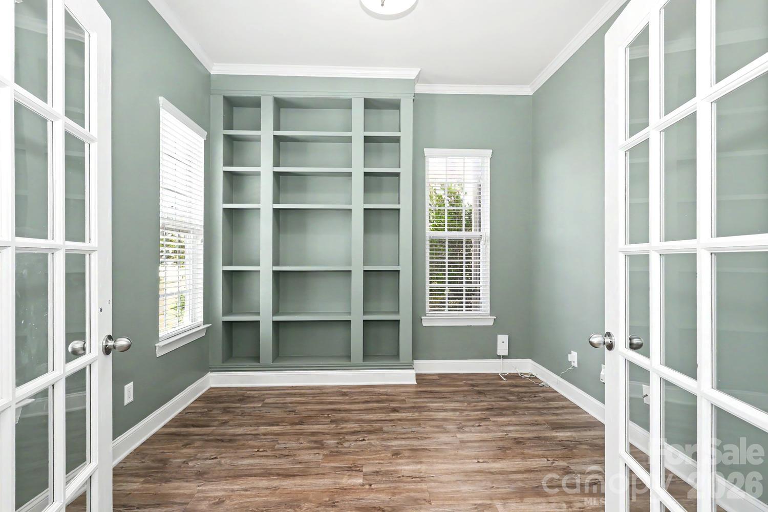 Single Family Residence at 10509 Serape Road, Charlotte, photo 2 of 41