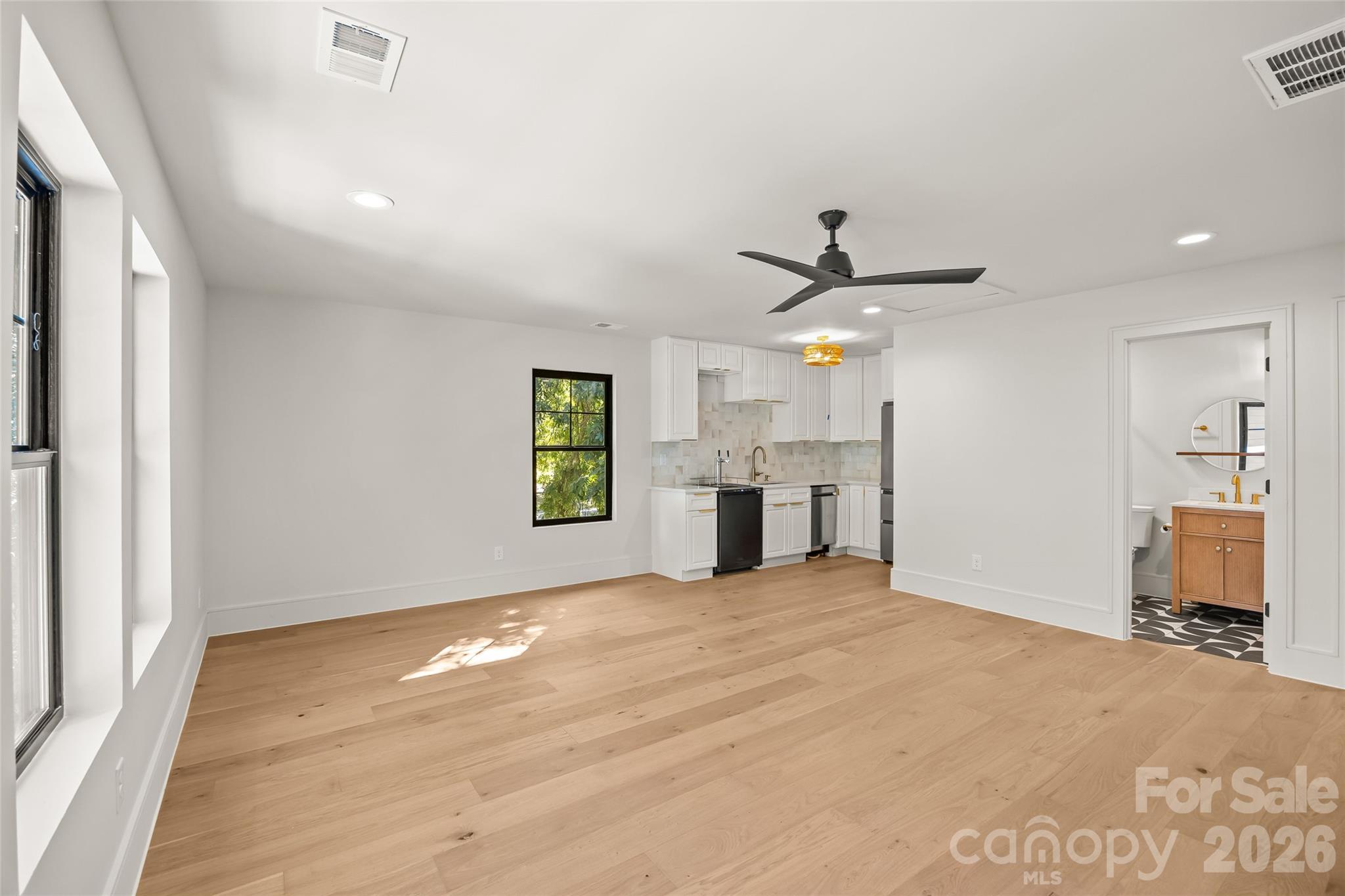 Single Family Residence at 1217 Parkwood Avenue, Charlotte, photo 45 of 48