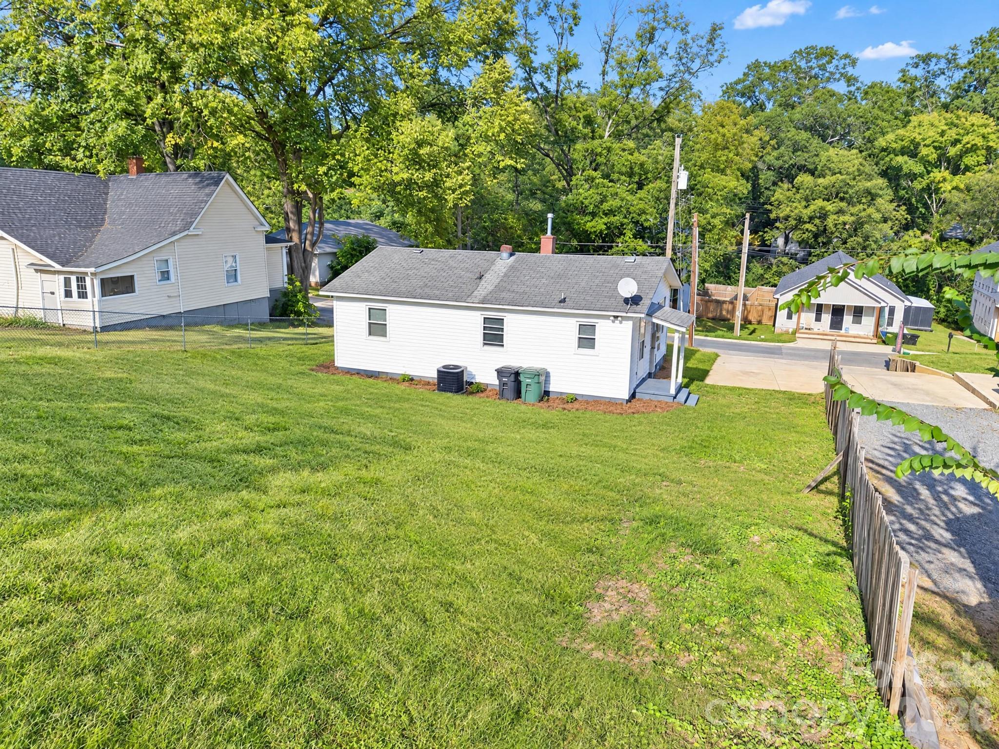 Single Family Residence at 301 Houston Street, Concord, photo 2 of 23