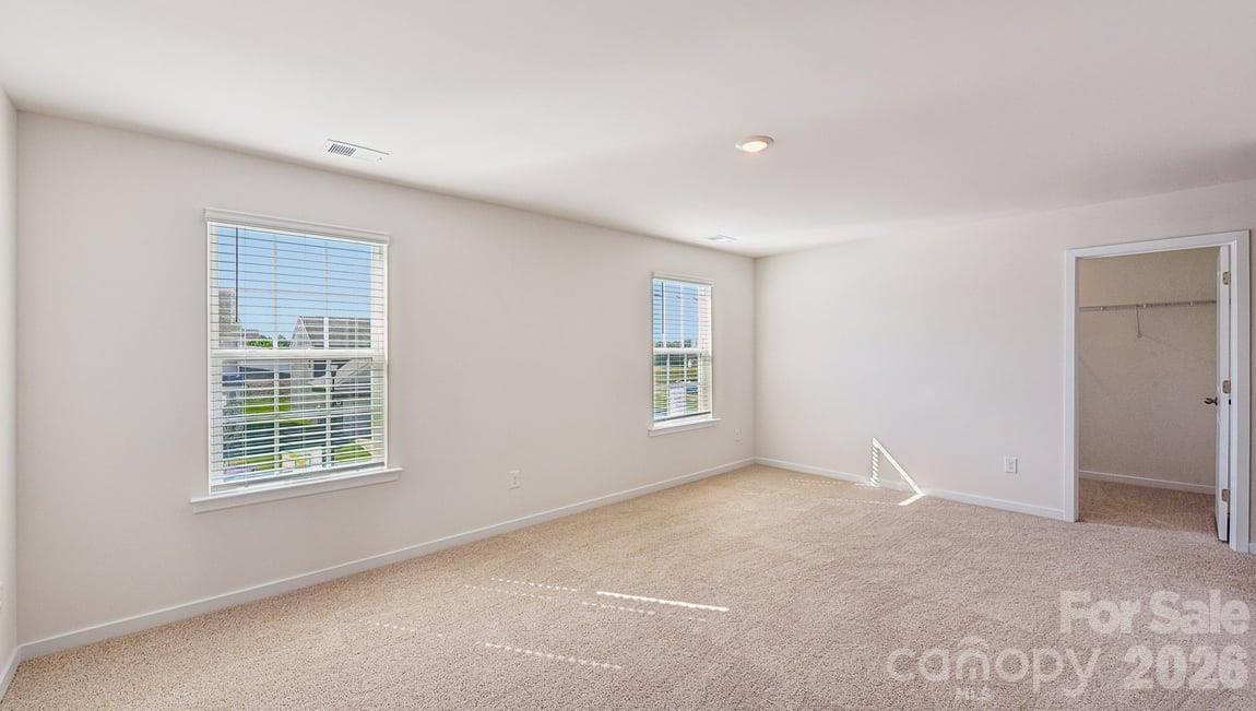 Single Family Residence at 580 Dazzle Loop, Newton, photo 40 of 63