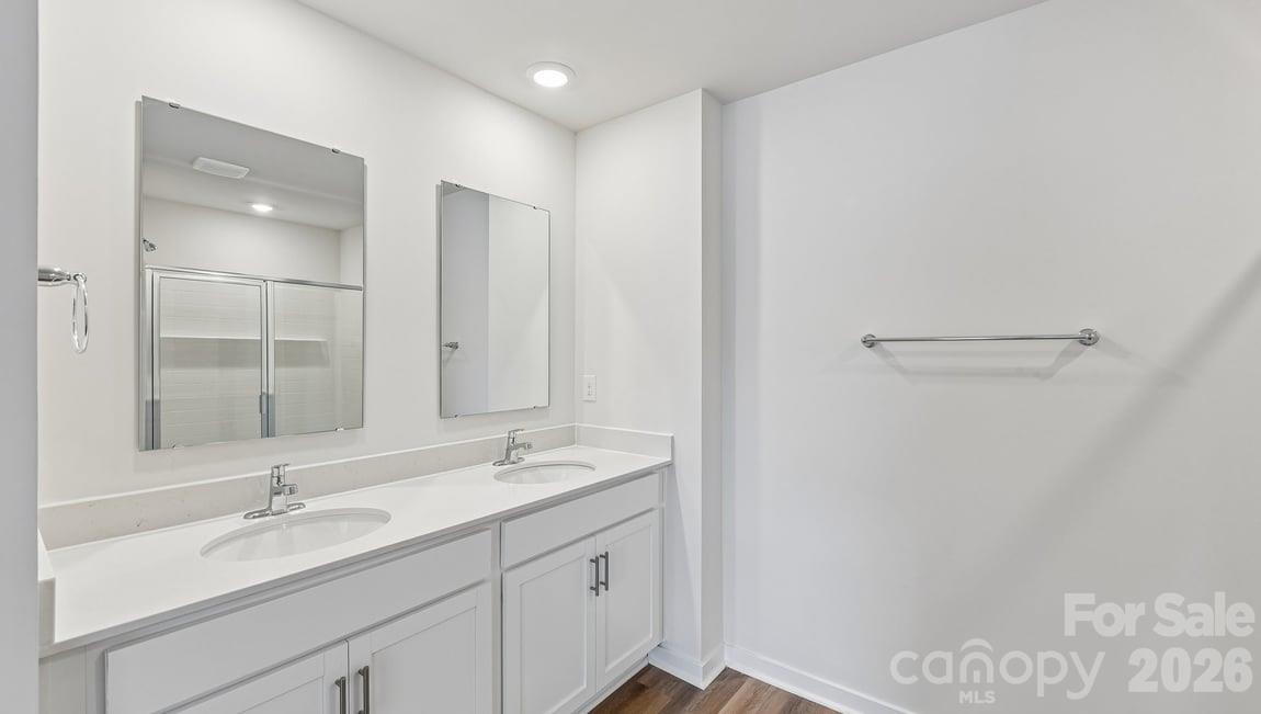 Single Family Residence at 580 Dazzle Loop, Newton, photo 44 of 63