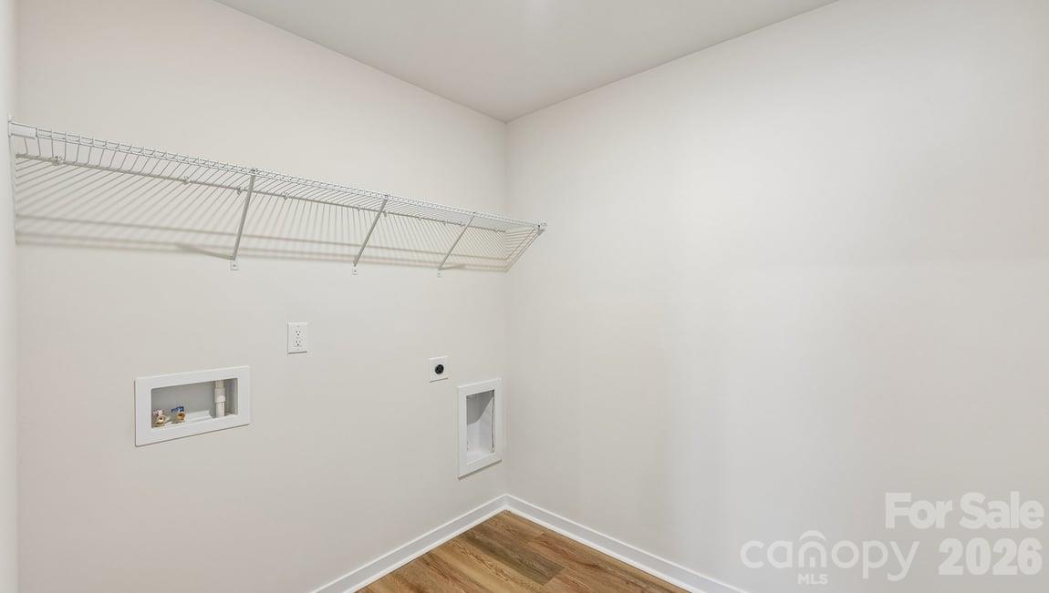 Single Family Residence at 580 Dazzle Loop, Newton, photo 48 of 63