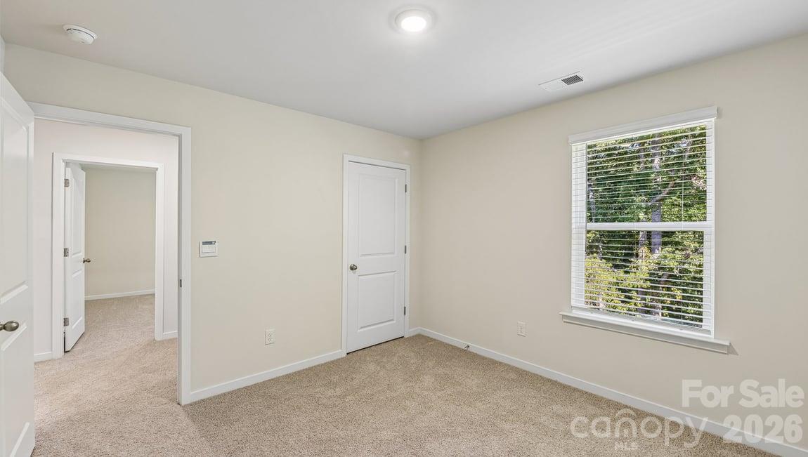 Single Family Residence at 580 Dazzle Loop, Newton, photo 59 of 63