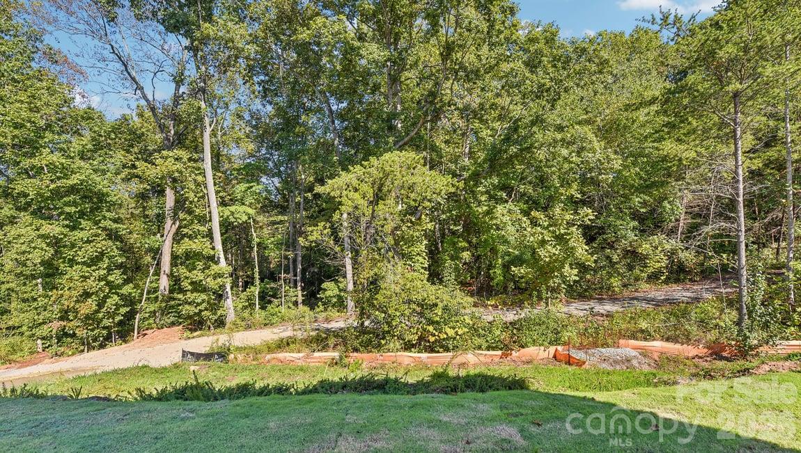 Single Family Residence at 580 Dazzle Loop, Newton, photo 61 of 63
