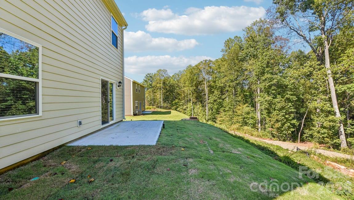 Single Family Residence at 580 Dazzle Loop, Newton, photo 62 of 63