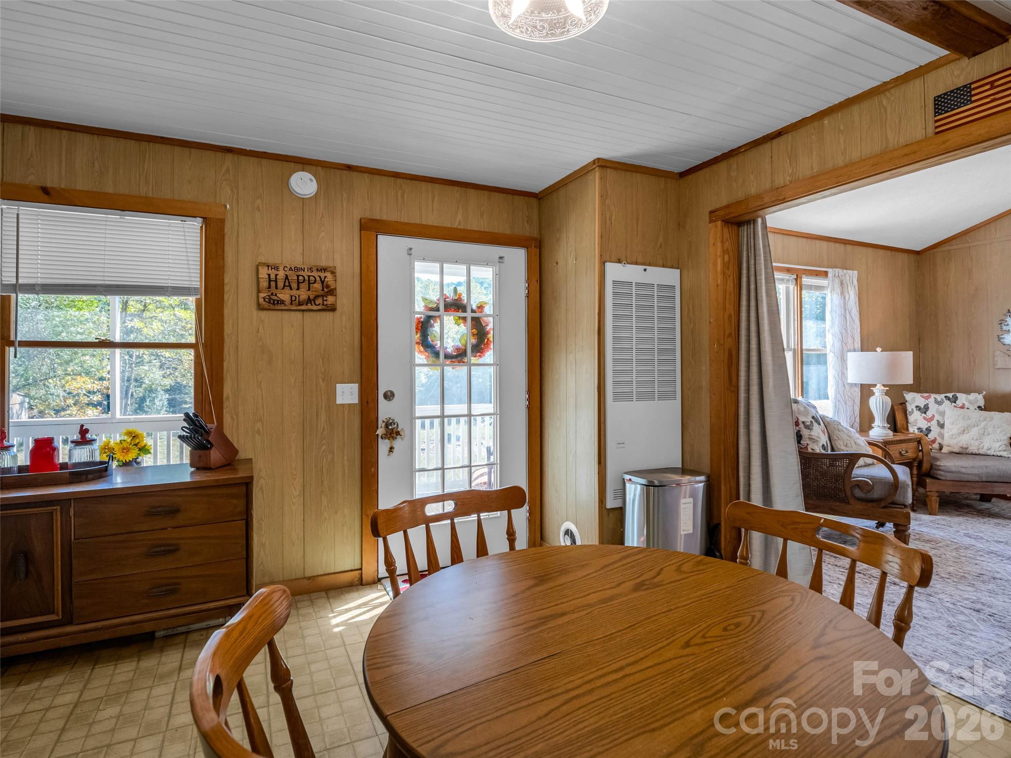 Single Family Residence at 468 Willow Springs Cove, Hendersonville, photo 27 of 43
