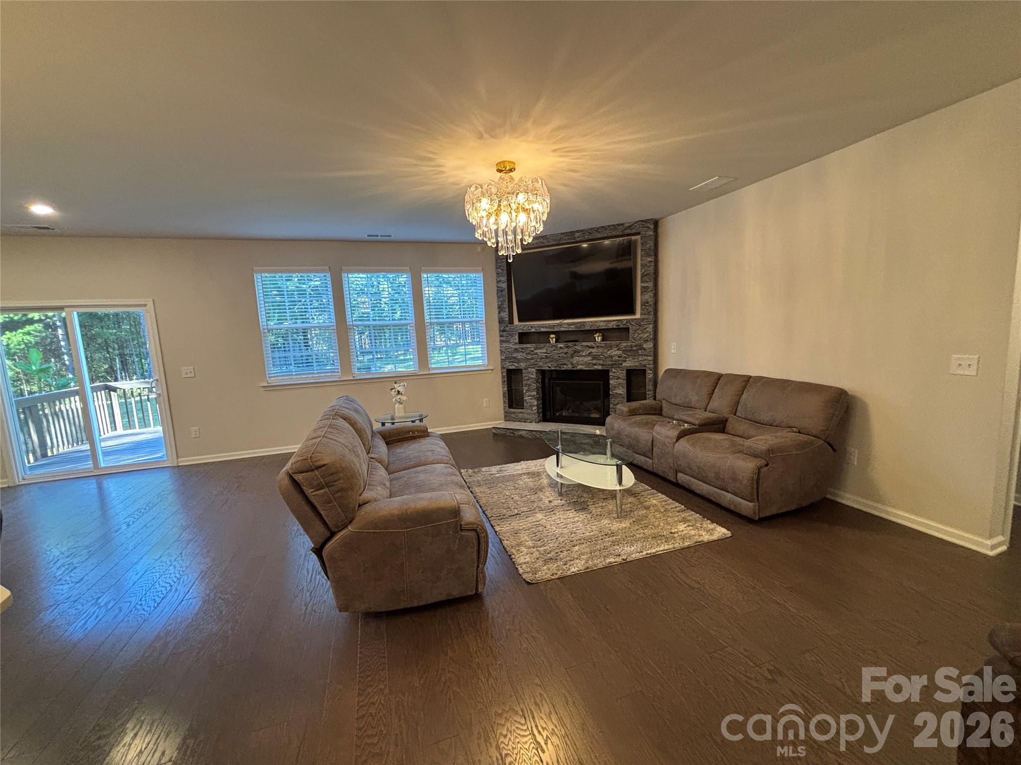 Single Family Residence at 11202 Dappled Light Trail, Mint Hill, photo 16 of 48