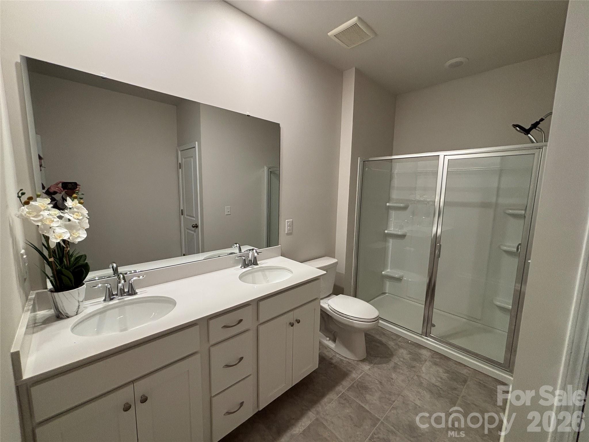 Single Family Residence at 11202 Dappled Light Trail, Mint Hill, photo 20 of 48