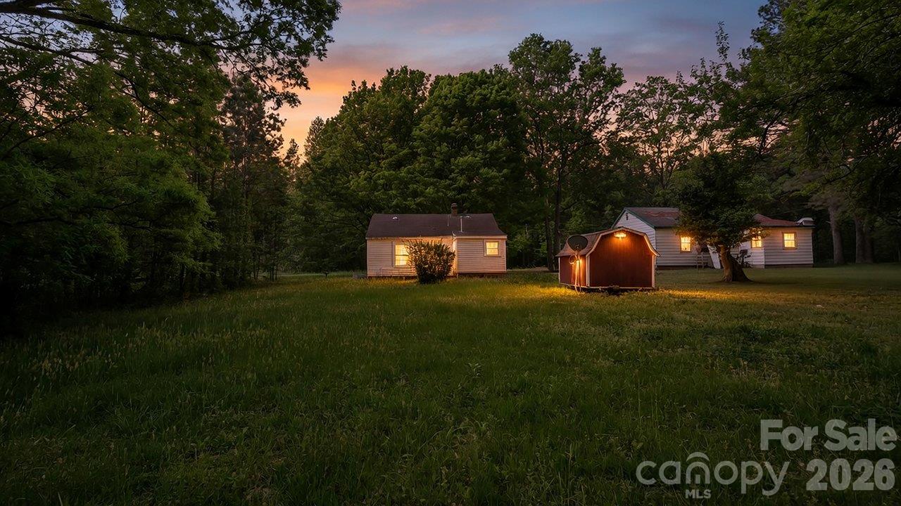 Single Family Residence at 515 E Torbush Drive, Salisbury, photo 27 of 38