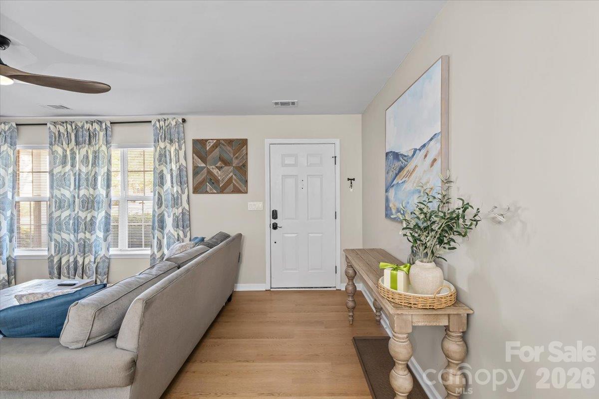 Townhouse at 6073 Cougar Lane, Charlotte, photo 11 of 31
