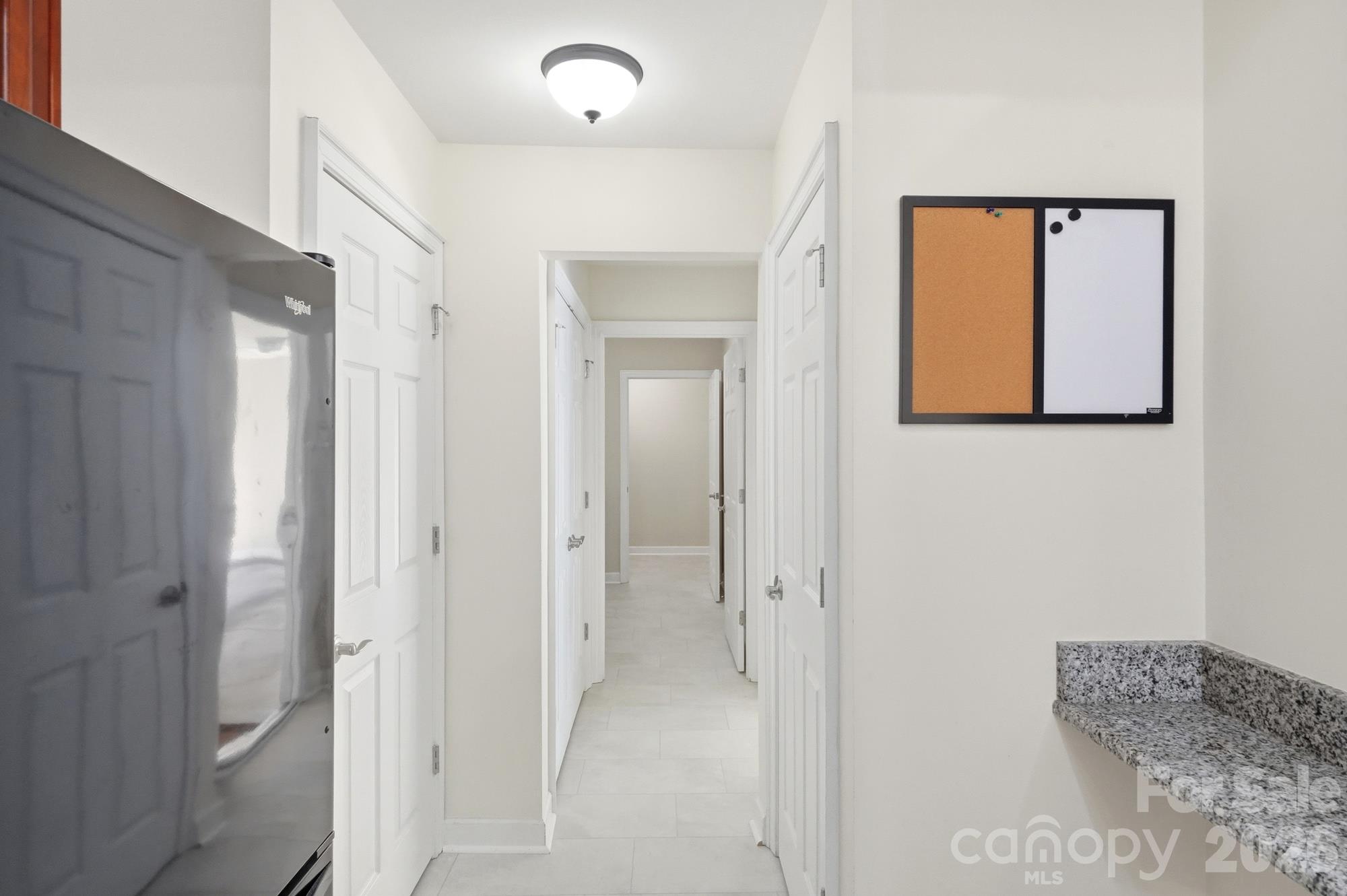Condominium at 5518 Prosperity View Drive, Charlotte, photo 4 of 38