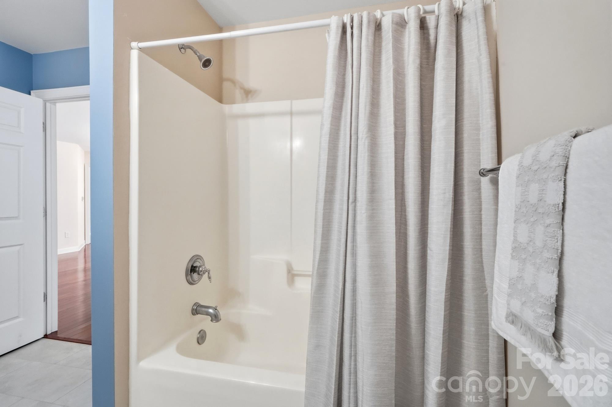 Condominium at 5518 Prosperity View Drive, Charlotte, photo 33 of 38