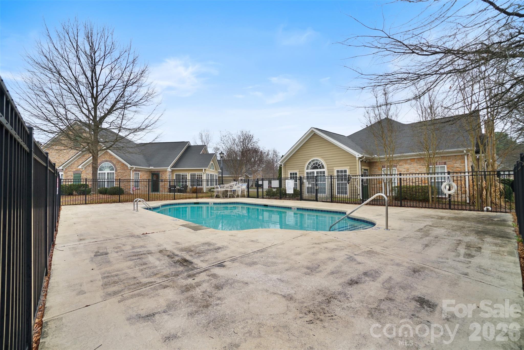 Community pool - 5518 Prosperity View Drive, Charlotte