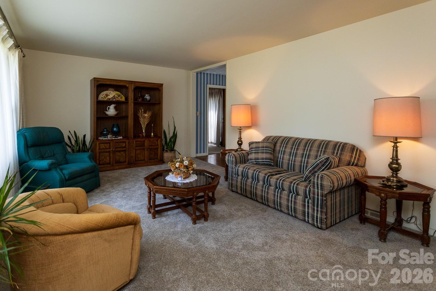 Single Family Residence at 8 Governors Court, Asheville, photo 7 of 24