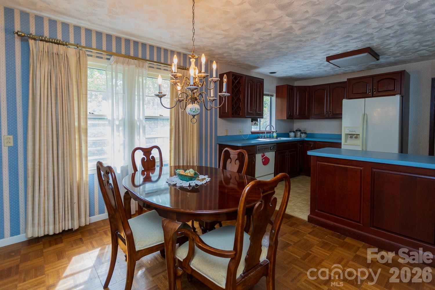 Single Family Residence at 8 Governors Court, Asheville, photo 10 of 24