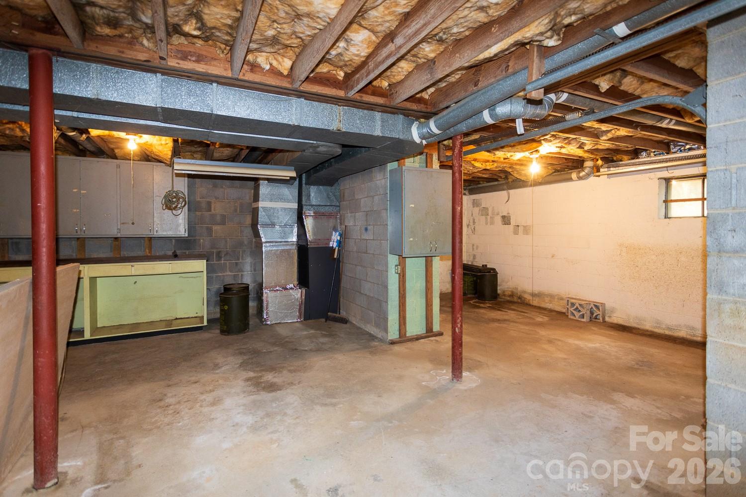 Single Family Residence at 8 Governors Court, Asheville, photo 20 of 24