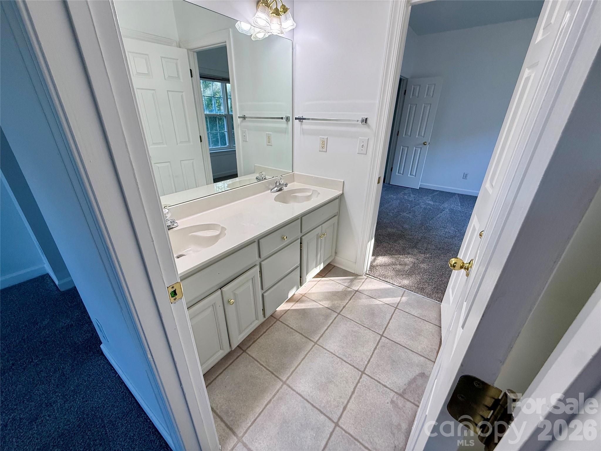 Jack and Jill Bathroom - 1503 Copperplate Road, Charlotte