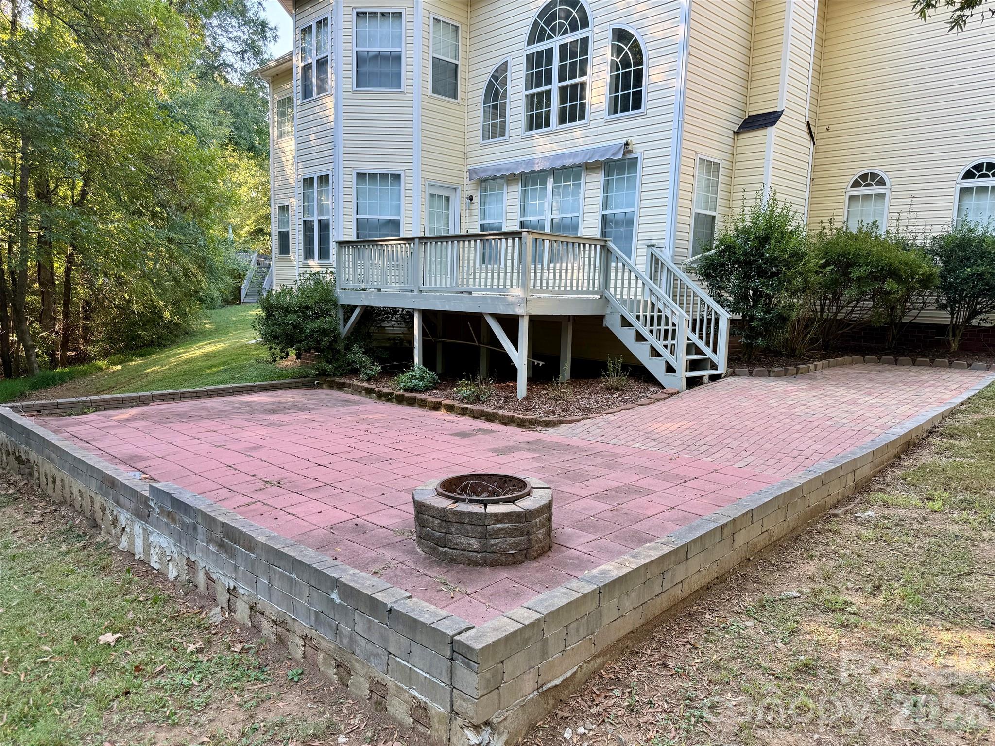 Backyard Patio and Fire Pit - 1503 Copperplate Road, Charlotte