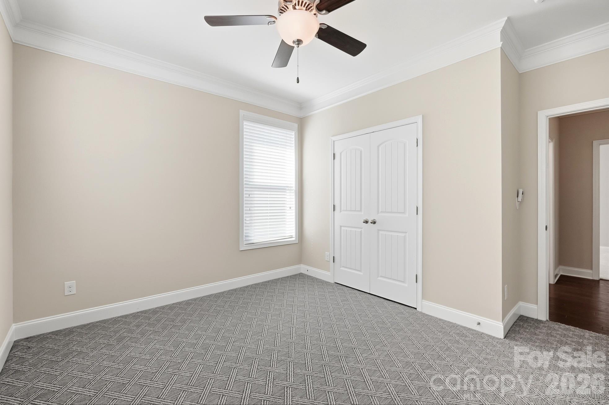 Single Family Residence at 9106 Longvale Lane, Charlotte, photo 31 of 43