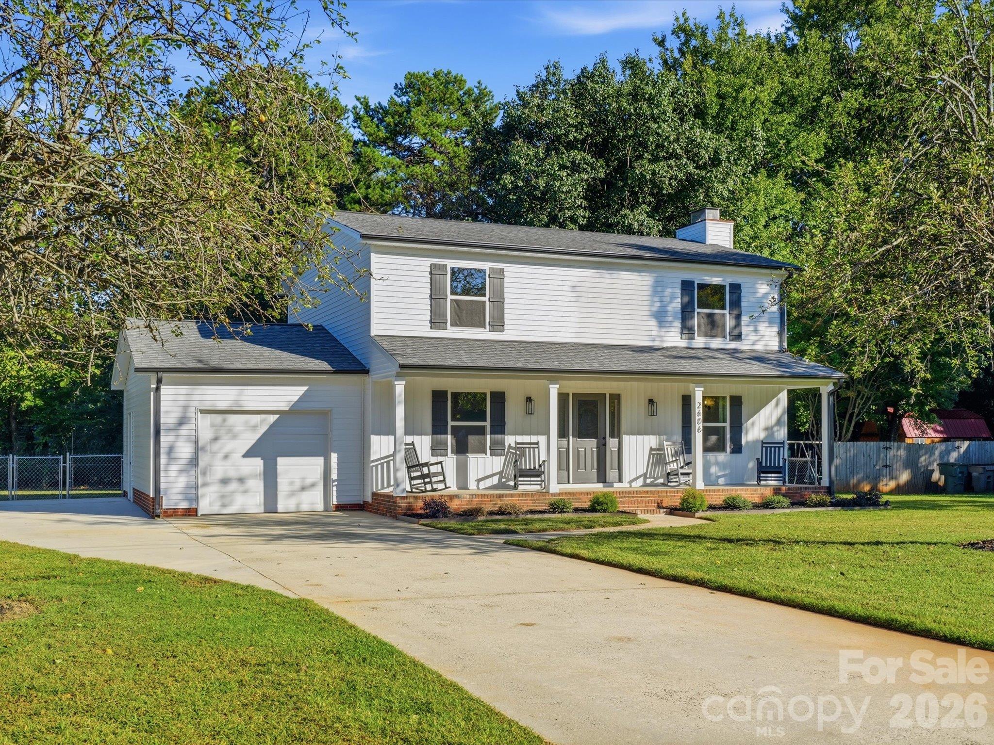 Single Family Residence at 2606 Pine Forest Drive, Gastonia, photo 2 of 45