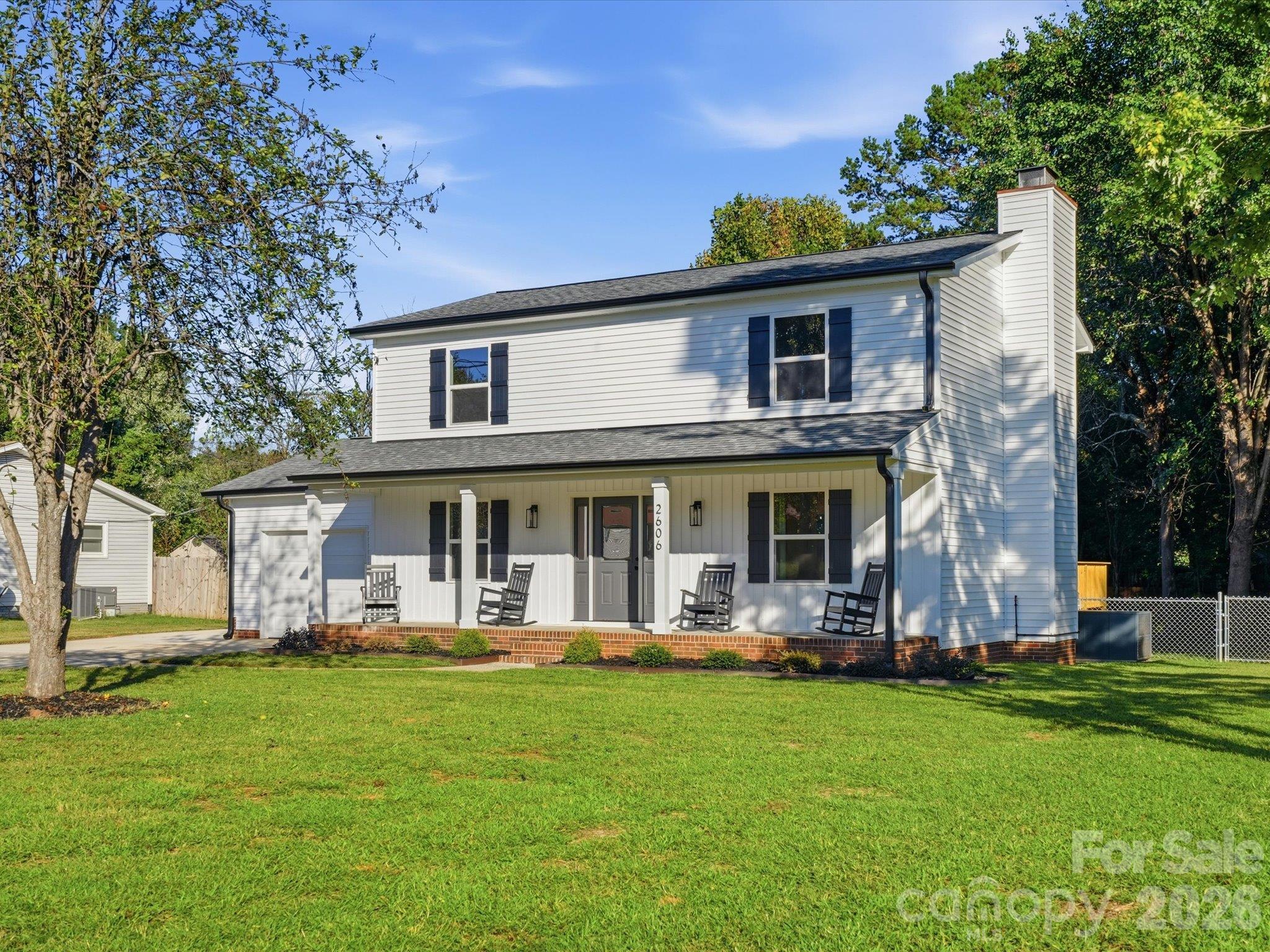 Single Family Residence at 2606 Pine Forest Drive, Gastonia, photo 3 of 45