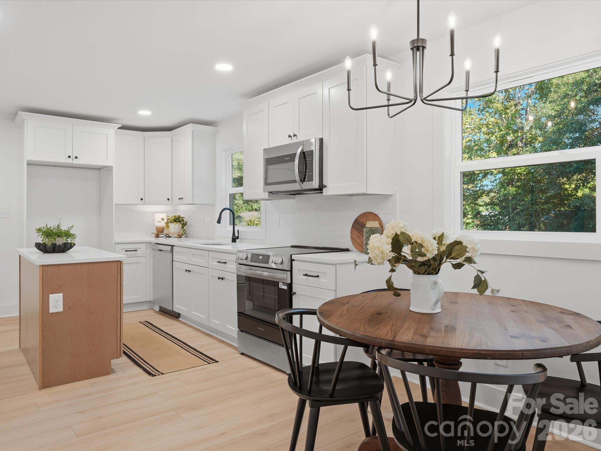 Single Family Residence at 2606 Pine Forest Drive, Gastonia, photo 14 of 45