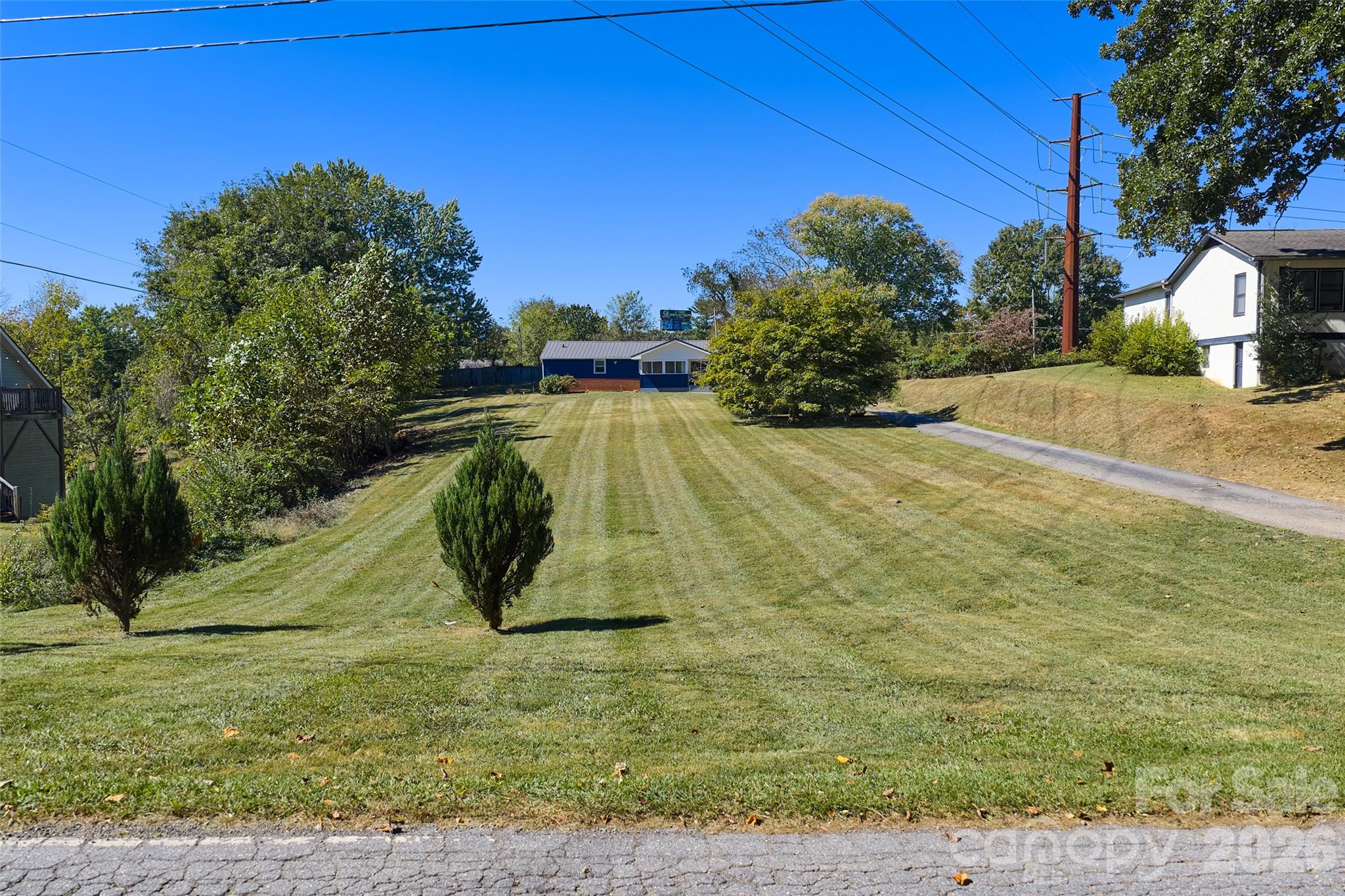 Single Family Residence at 181 Moody Avenue, Candler, photo 9 of 37