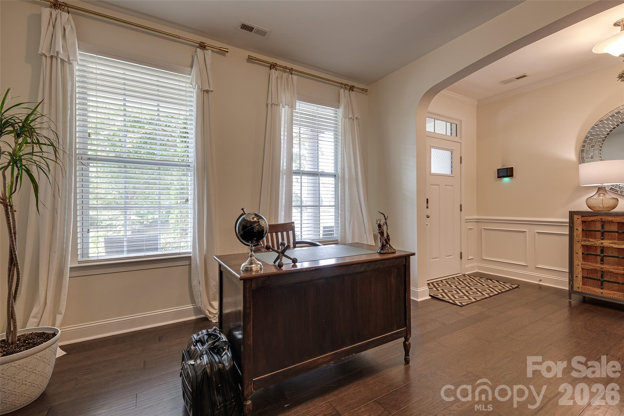 Single Family Residence at 14105 Samuel Merritt Drive, Charlotte, photo 5 of 46