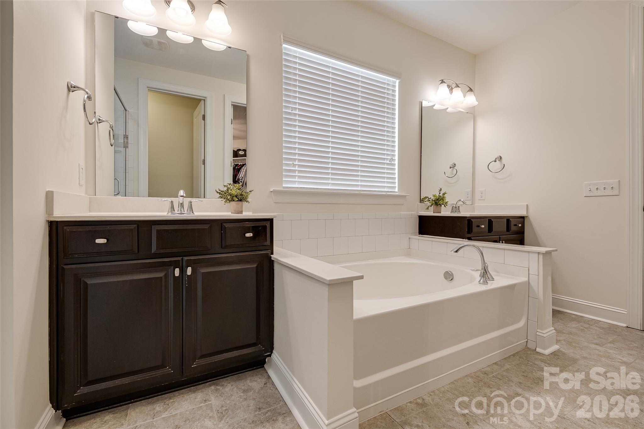 Single Family Residence at 14105 Samuel Merritt Drive, Charlotte, photo 26 of 46