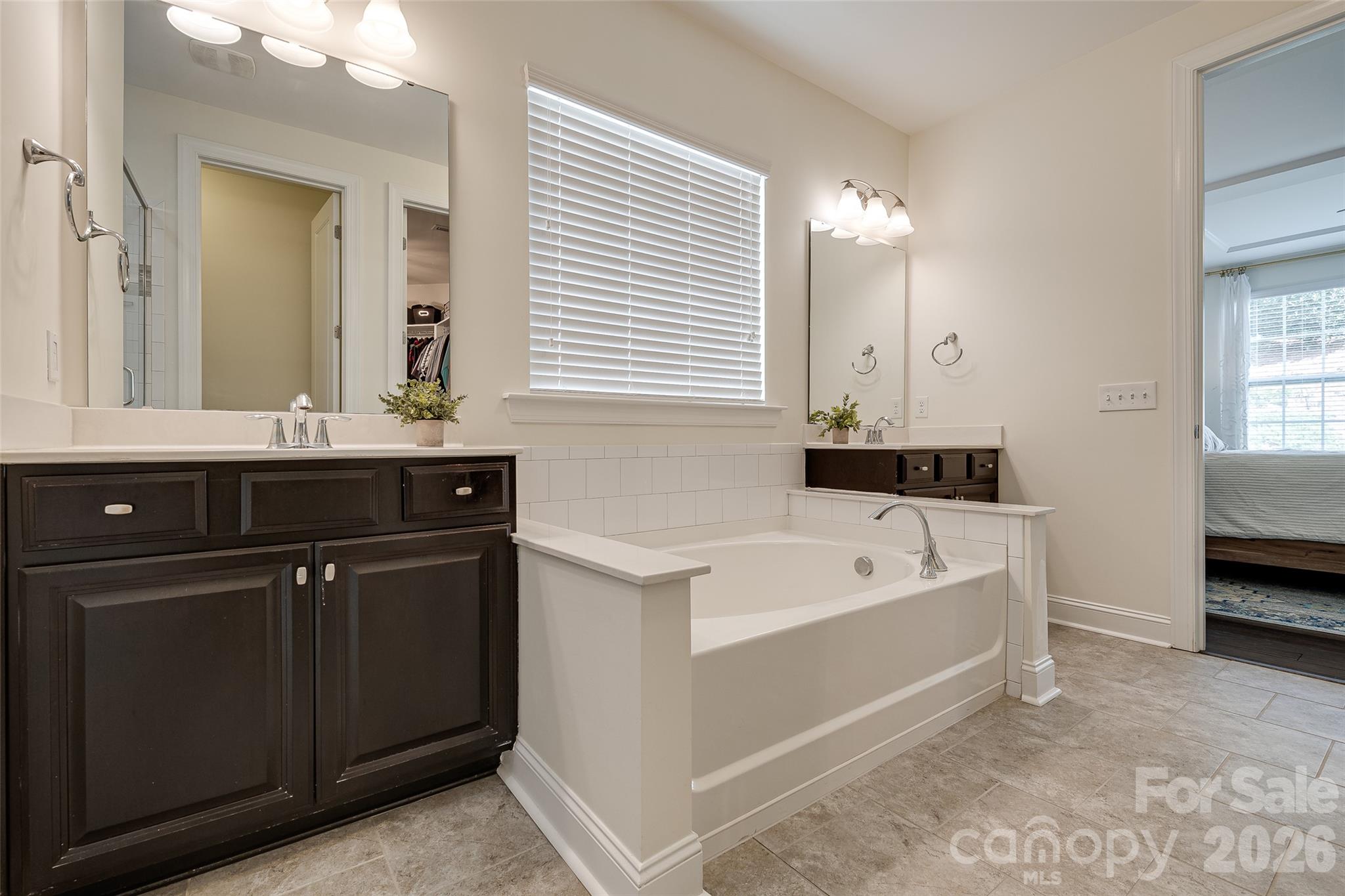 Single Family Residence at 14105 Samuel Merritt Drive, Charlotte, photo 31 of 46
