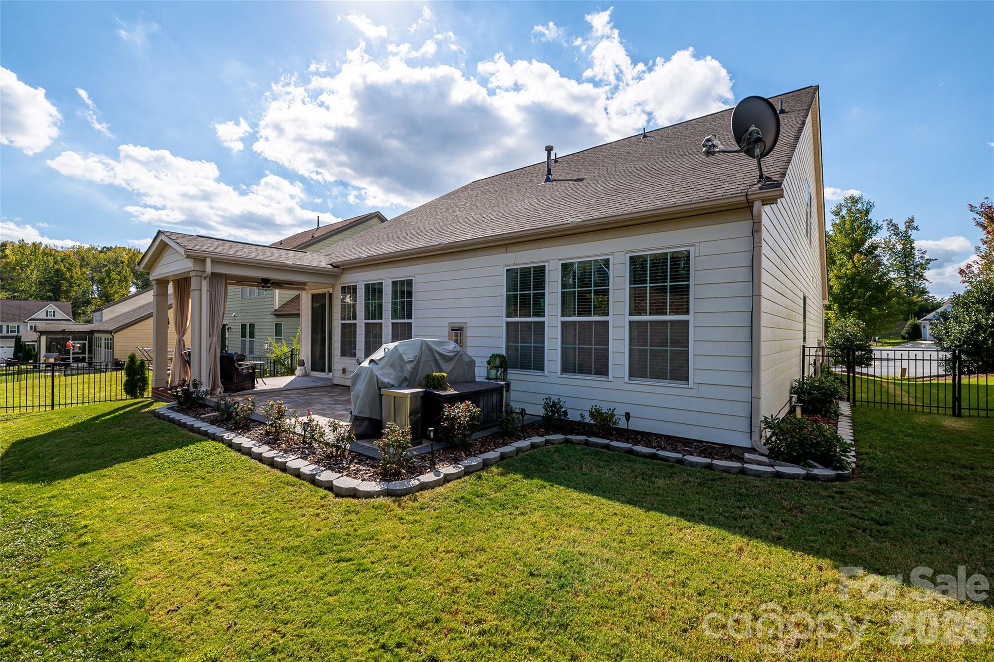 Single Family Residence at 14105 Samuel Merritt Drive, Charlotte, photo 39 of 46