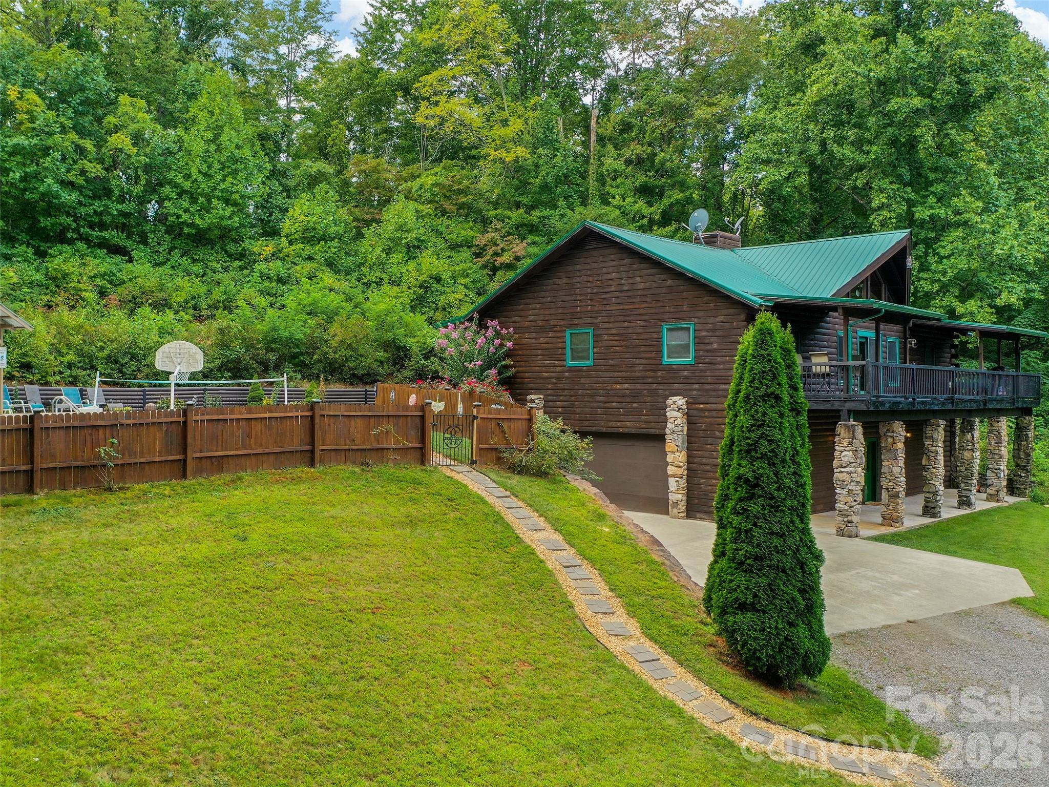 Single Family Residence at 80 Austins Trail, Canton, photo 8 of 52