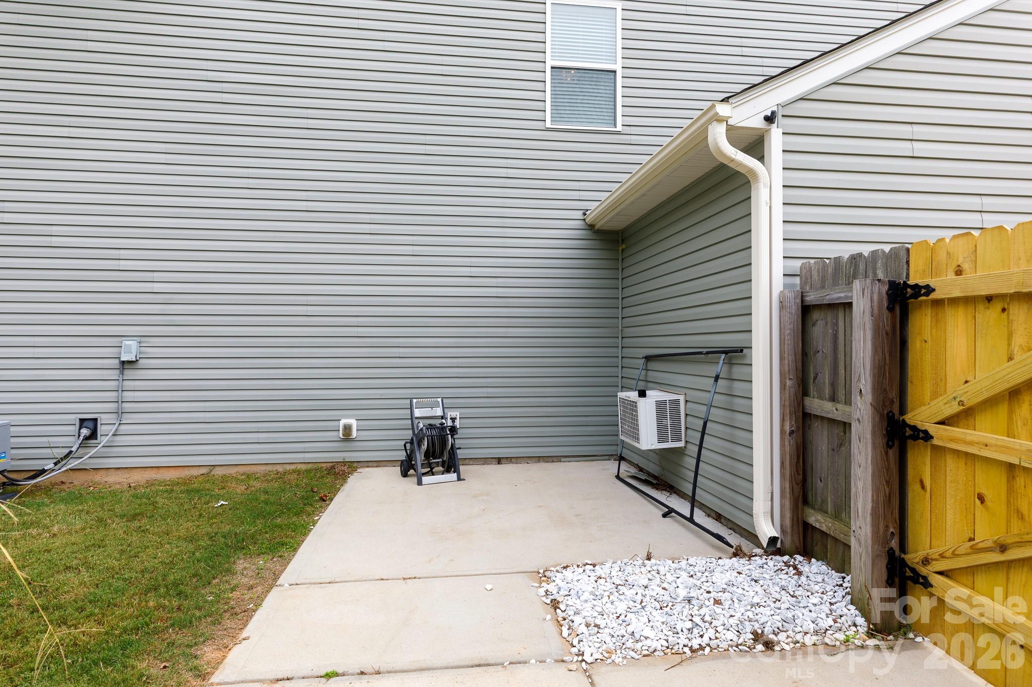 Single Family Residence at 111 Austen Lakes Drive, York, photo 39 of 44