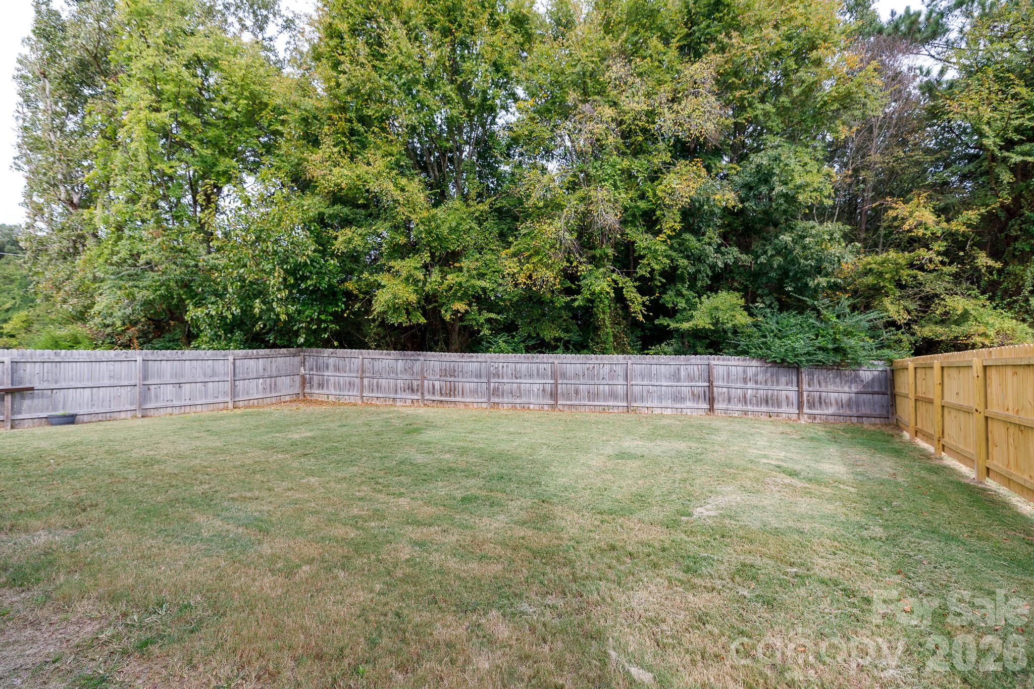 Single Family Residence at 111 Austen Lakes Drive, York, photo 42 of 44