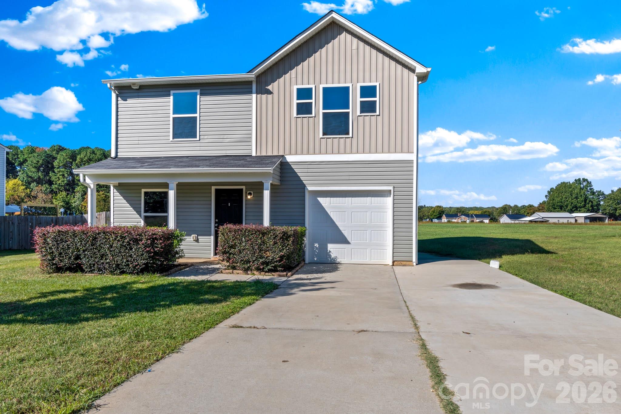 Single Family Residence at 150 Stewart Road, Winston Salem, photo 2 of 37