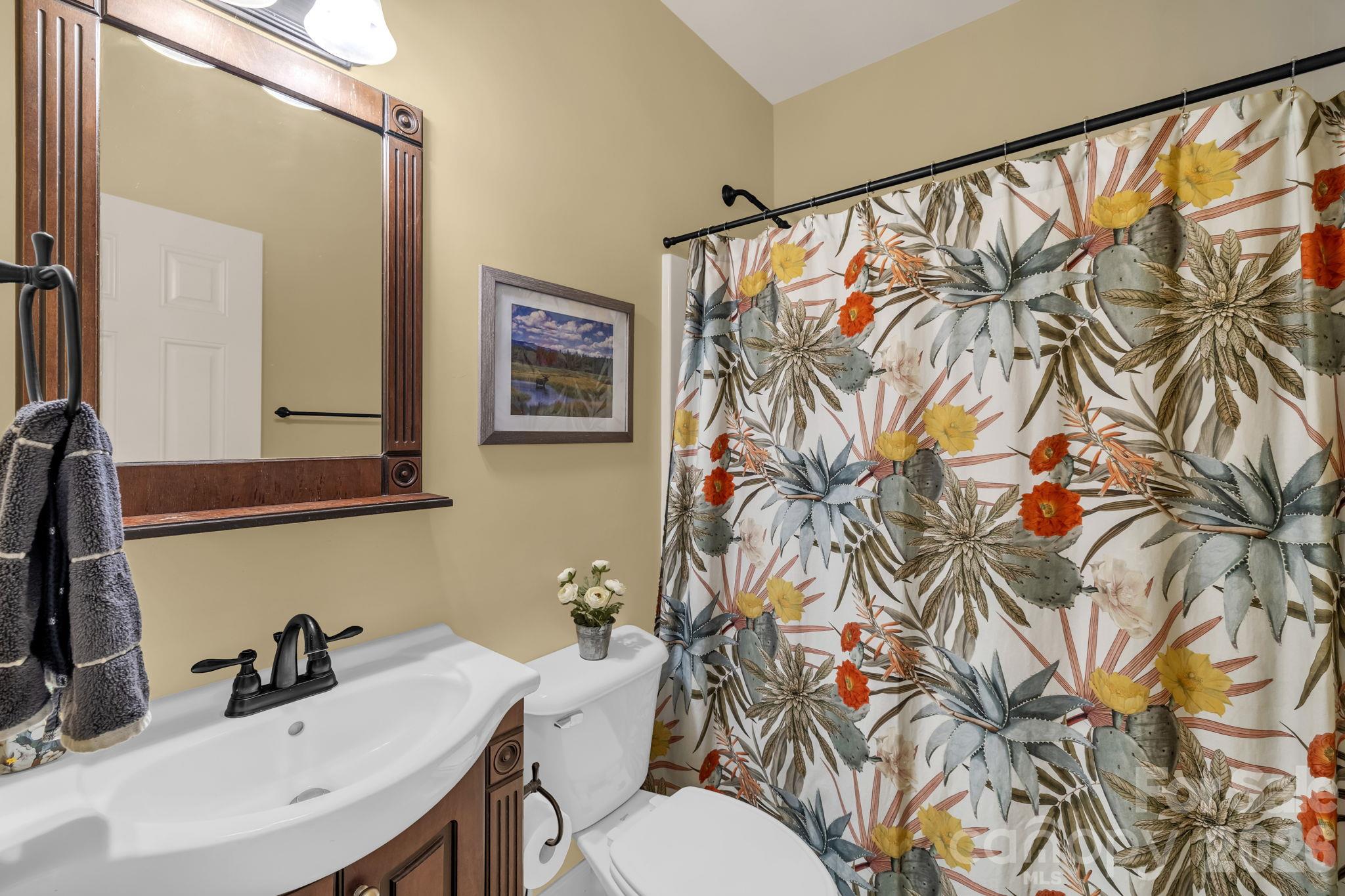 Single Family Residence at 651 Highland Drive, Eden, photo 21 of 42