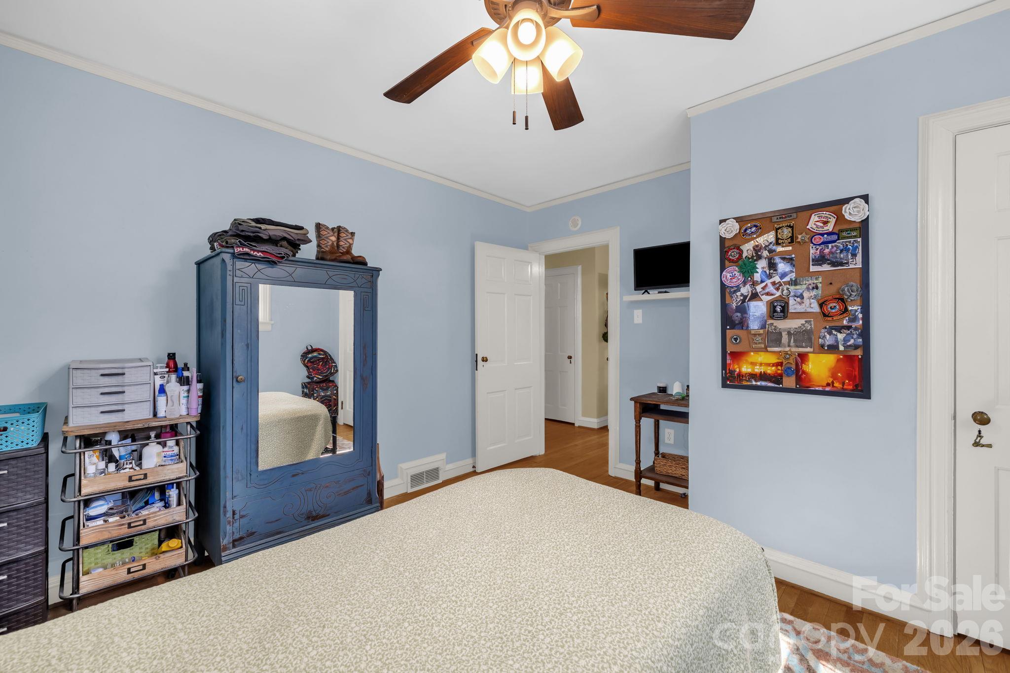 Single Family Residence at 651 Highland Drive, Eden, photo 26 of 42