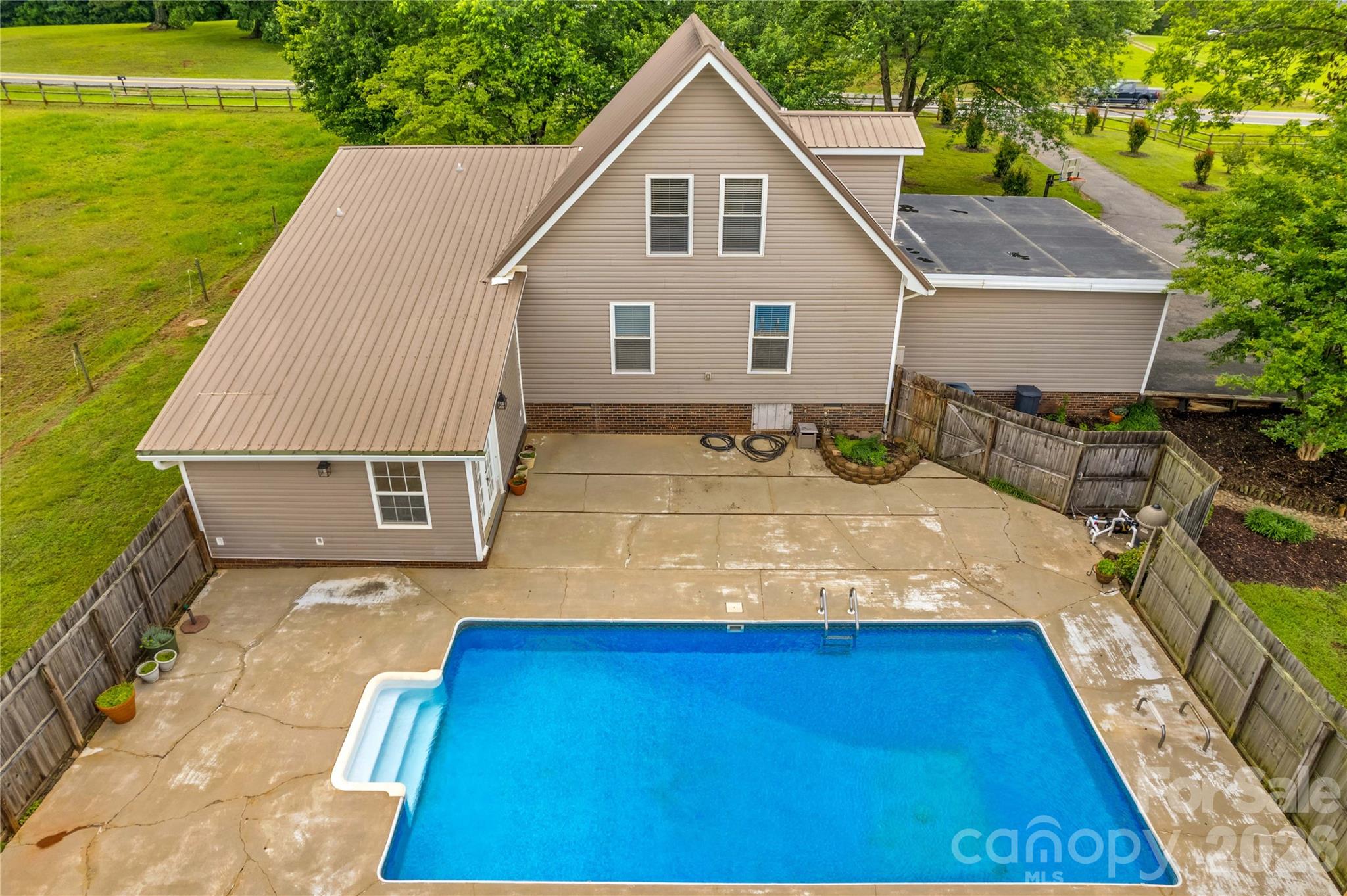 Single Family Residence at 296 Hicks Creek Road, Troutman, photo 27 of 48