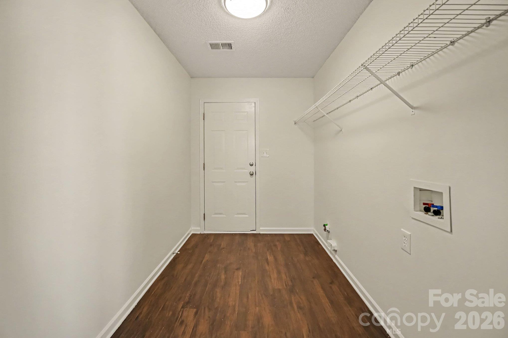 Single Family Residence at 2410 Highland Park Drive, Charlotte, photo 16 of 25