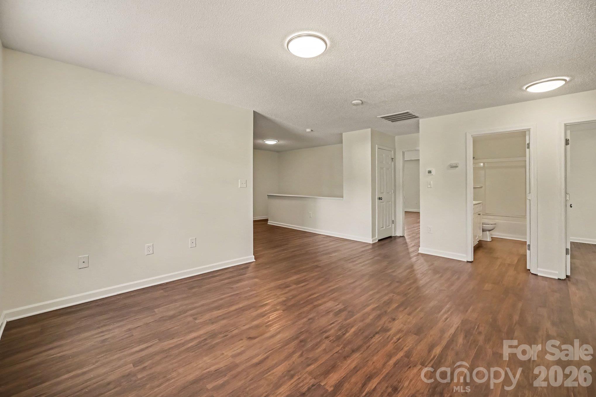 Single Family Residence at 2410 Highland Park Drive, Charlotte, photo 20 of 25
